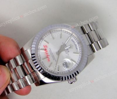Rolex Day Date Replica Watch Polished Stainless Steel Case Silver Dial Mens Watch